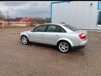 Gebraucht Audi A4 131 PS (96 kW) 2003 Silber Limousine