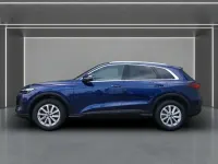 Gebraucht Audi Q5 Ambiente 204 PS (150 kW) 2025 Navarrablau metallic SUV