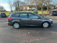 Gebraucht Ford Focus 120 PS (88 kW) 2017 Grau Kombi