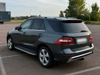 Gebraucht Mercedes ML350 306 PS (225 kW) 2012 Grau SUV