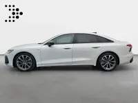 Gebraucht Audi A6 S-Line 367 PS (269 kW) 2025 Gletscherweiß metallic Limousine