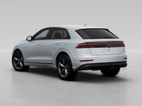 Gebraucht Audi Q8 394 PS (289 kW) 2024 Satellitsilber metallic SUV
