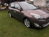 Gebraucht Renault Mégane III 131 PS (96 kW) 2010 Braun Limousine