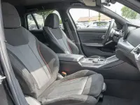 Gebraucht BMW 330e M Sport 292 PS (214 kW) 2025 Schwarz Kombi