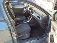 Gebraucht VW T-Roc Move 150 PS (110 kW) 2023 Blau SUV