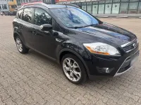 Gebraucht Ford Kuga Titanium 136 PS (100 kW) 2010 Schwarz SUV