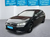 Gebraucht VW Passat R-line 177 PS (130 kW) 2024 Grenadillschwarz metallic Kombi