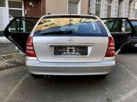 Gebraucht Mercedes C200 Elegance 122 PS (89 kW) 2007 Grau Kombi