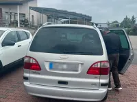 Gebraucht Ford Galaxy 116 PS (85 kW) 2003 Silber Van / Kleinbus