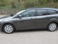 Gebraucht Ford Focus Trend 125 PS (91 kW) 2018 Grau Limousine