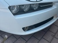 Gebraucht Alfa Romeo 159 140 PS (102 kW) 2011 Weiß Kombi
