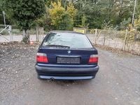 Gebraucht BMW 316 105 PS (77 kW) 2000 Blau Limousine