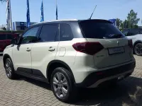 Gebraucht Suzuki Vitara Comfort 102 PS (75 kW) 2024 Beige SUV