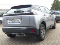 Gebraucht Peugeot 2008 Active 131 PS (96 kW) 2023 Grau SUV