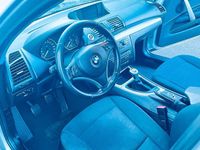 Gebraucht BMW 118 143 PS (105 kW) 2009 Silber Kleinwagen