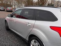 Gebraucht Ford Focus 120 PS (88 kW) 2011 Grau Limousine