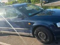 Gebraucht VW Passat 101 PS (74 kW) 1998 Blau Kombi