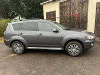 Gebraucht Mitsubishi Outlander 156 PS (114 kW) 2012 Grau SUV