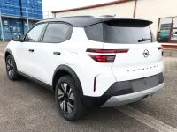 Neu Opel Frontera S 145 PS (106 kW) 2025 Arktis weiß / dach schwarz arktis weiß / dach schwarz SUV