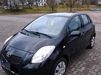 Gebraucht Toyota Yaris 87 PS (63 kW) 2009 Schwarz Kleinwagen