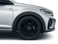 Neu VW Taigo R-line 116 PS (85 kW) 2026 Reflexsilber metallic / deep black perleffekt (metallic) SUV
