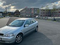 Second-hand Opel Astra 103 CP (75 kW) 2007 Argintiu Berlinǎ