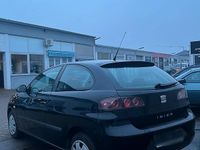 Gebraucht Seat Ibiza 75 PS (55 kW) 2004 Schwarz Kleinwagen