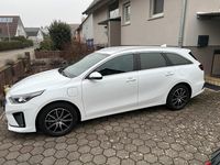 Gebraucht Kia Ceed Sportswagon Spirit 140 PS (102 kW) 2020 Weiß Kombi