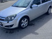 Occasion Opel Astra Edition 125 ch (91 kW) 2008 Argent Break