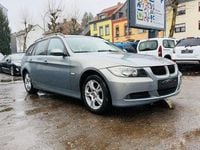 Gebraucht BMW 320 150 PS (110 kW) 2006 Blau Kombi