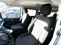 Gebraucht Mercedes V220 163 PS (119 kW) 2021 Kieselgrau kieselgrau Van / Kleinbus