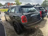 Gebraucht Mini Cooper 136 PS (100 kW) 2015 Schwarz Kleinwagen
