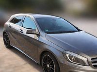 Gebraucht Mercedes A200 AMG line 156 PS (114 kW) 2012 Grau Limousine