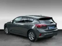 Gebraucht Ford Focus Titanium 155 PS (114 kW) 2025 Grau Limousine