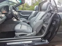 Gebraucht BMW 320 Cabriolet 170 PS (125 kW) 2001 Schwarz Cabrio