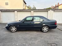 Gebraucht Mercedes C180 122 PS (89 kW) 1999 Schwarz Limousine