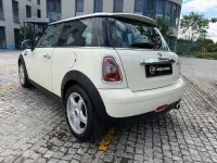 Gebraucht Mini Cooper 120 PS (88 kW) 2008 Pepper (old english) white Kleinwagen