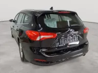 Gebraucht Ford Focus Cool & Connect 120 PS (88 kW) 2021 Obsidianschwarz metallic Kombi