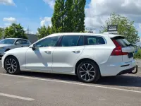 Gebraucht Volvo V60 Pro 150 PS (110 kW) 2021 Weiß Kombi