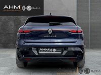Używany Renault Megane E-Tech Techno 160 kW (218 KM) 2022 Niebieski Sedan/Limuzyna