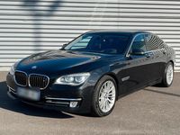 Usata BMW 750 450 CV (330 kW) 2013 Andere farben Berlina