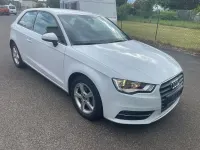 Gebraucht Audi A3 Attraction 105 PS (77 kW) 2014 Weiß Kleinwagen