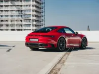 Usata Porsche 992 385 CV (283 kW) 2023 Rosso