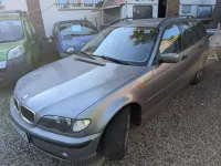 Gebraucht BMW 318 143 PS (105 kW) 2005 Grau Kombi
