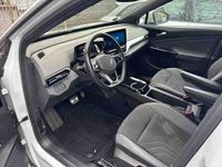 Gebraucht VW ID.4 Pro Performance 150 kW (204 PS) 2023 Gletscherweiß metallic SUV