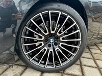 Gebraucht BMW 740 M Sport 299 PS (219 kW) 2025 Schwarz Limousine