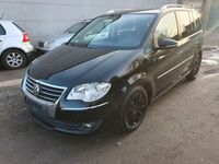 Gebraucht VW Touran Highline 140 PS (102 kW) 2010 Schwarz Van / Kleinbus