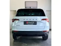 Gebraucht Skoda Karoq Selection 150 PS (110 kW) 2025 Weiß SUV