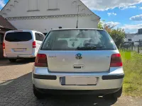 Gebraucht VW Golf IV 103 PS (75 kW) 2002 Silber Kleinwagen