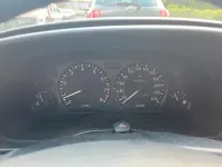 Gebraucht Ford Mondeo 131 PS (96 kW) 1999 Weiß Limousine